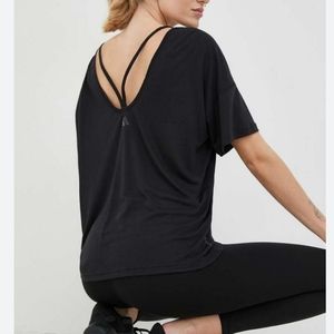 Adidas women's Yoga Studio Oversized Active Tshirt Black (S)